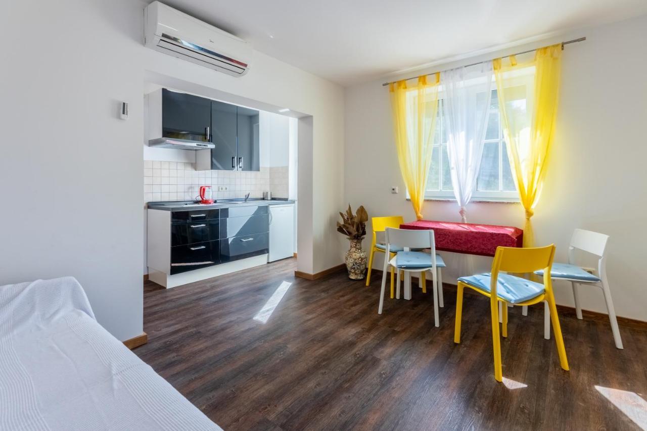 Rimac Apartment And Rooms 诺维·维诺多尔斯基 外观 照片